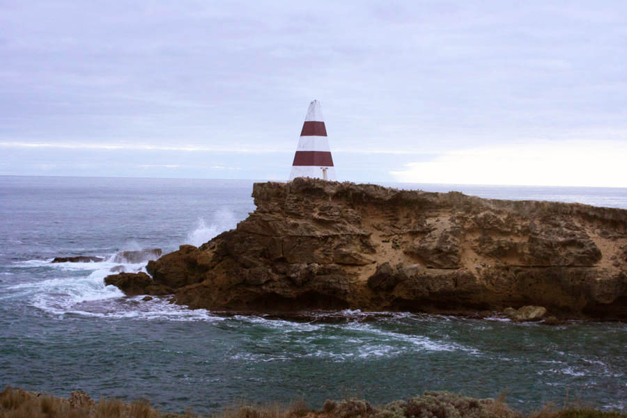 Cape Dombey Obelisk, Robe