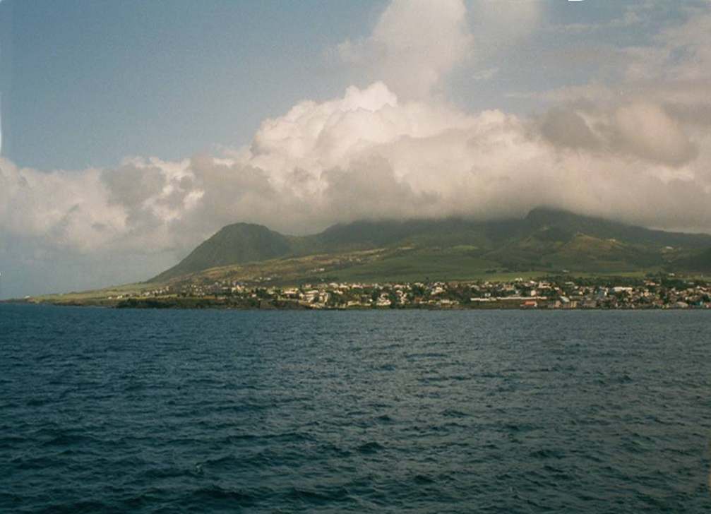 Coming in to harbour