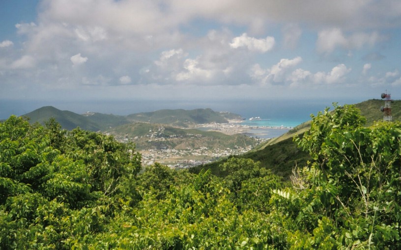From Pic Paradis towards Philipsburg