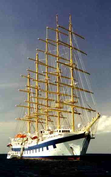 Royal Clipper in sail, 10 Jan 2001