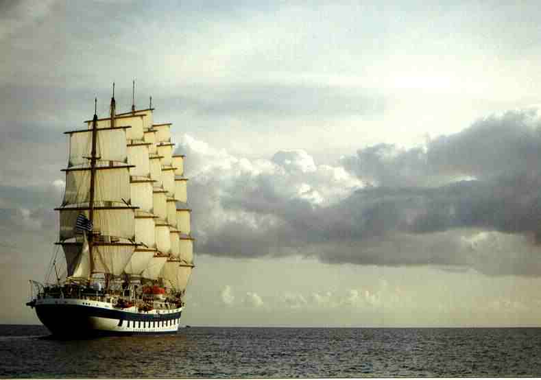 Royal Clipper in sail, 10 Jan 2001
