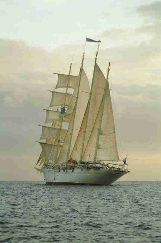 Star Clipper in sail on 5 April 2000 from the port side