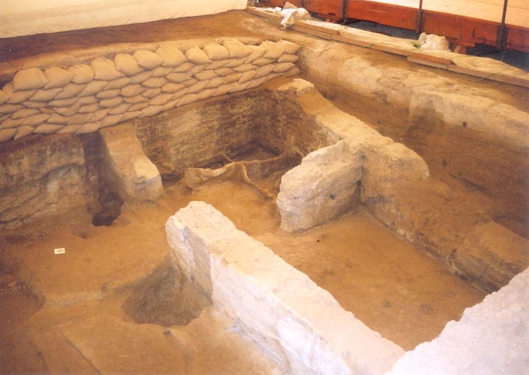 Current excavation