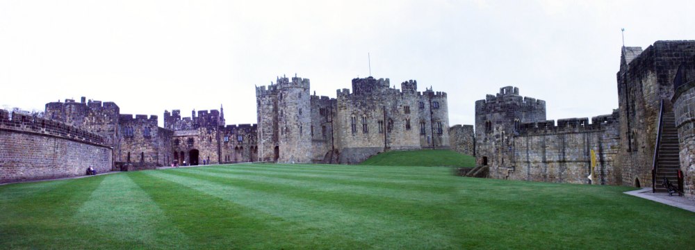 Alnwick castle Inner Bailey