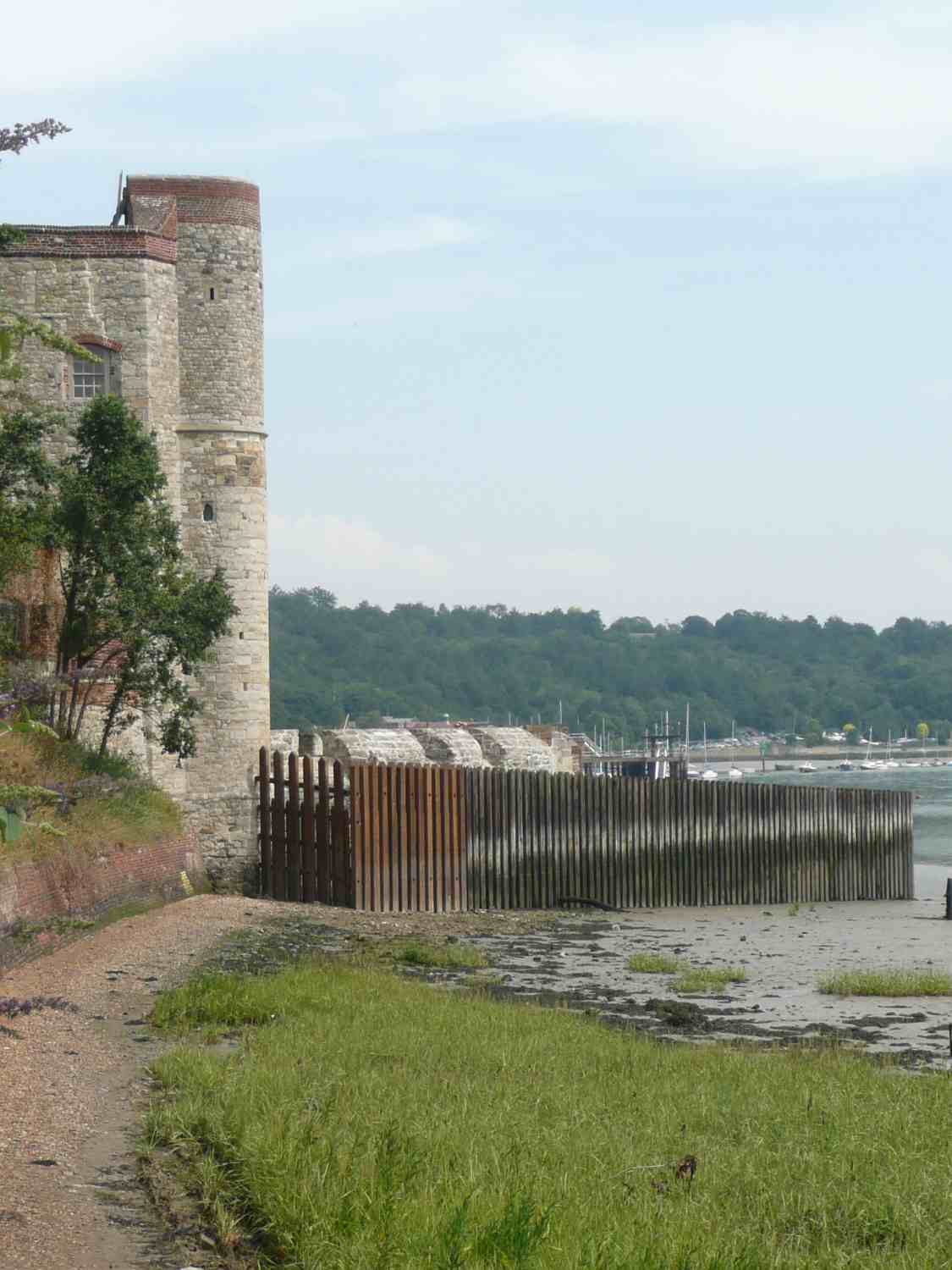 Upnor Castle from the bank of the Medway