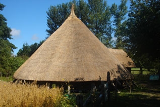 Iron Age roundhouse, Ryedale Folk Museum, 
Hutton-le-Hole, Ryedale, Yorkshire